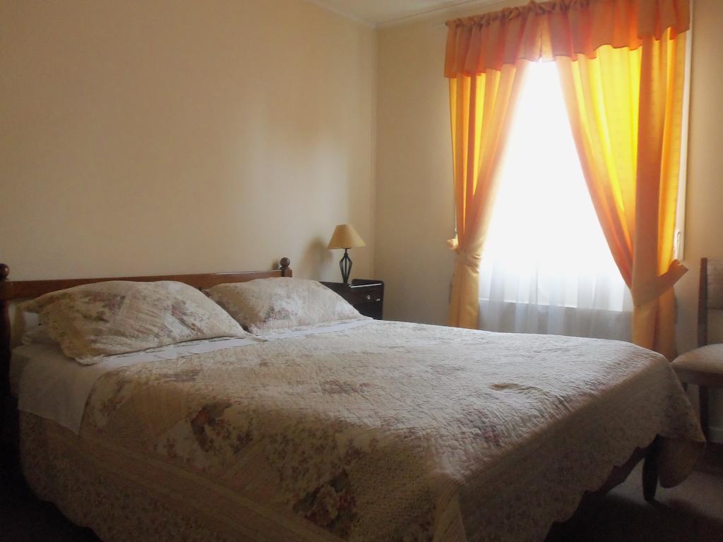 Hostal Joshiken 푼타아레나스 외부 사진